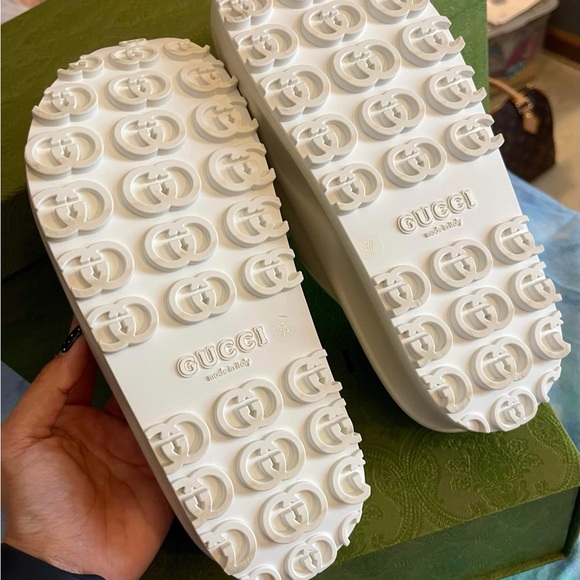 Gucci slides - Picture 5 of 5